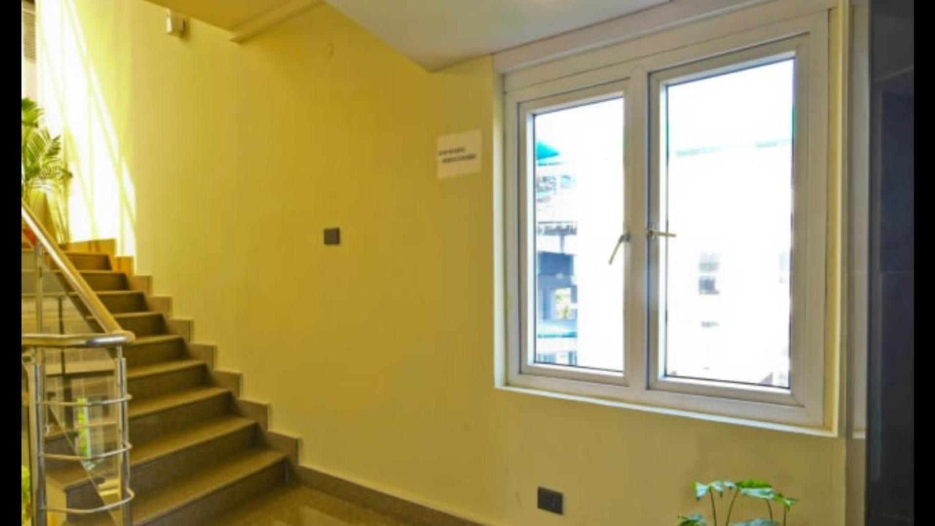 Kenz Residency Hotel Kochi Eksteriør billede