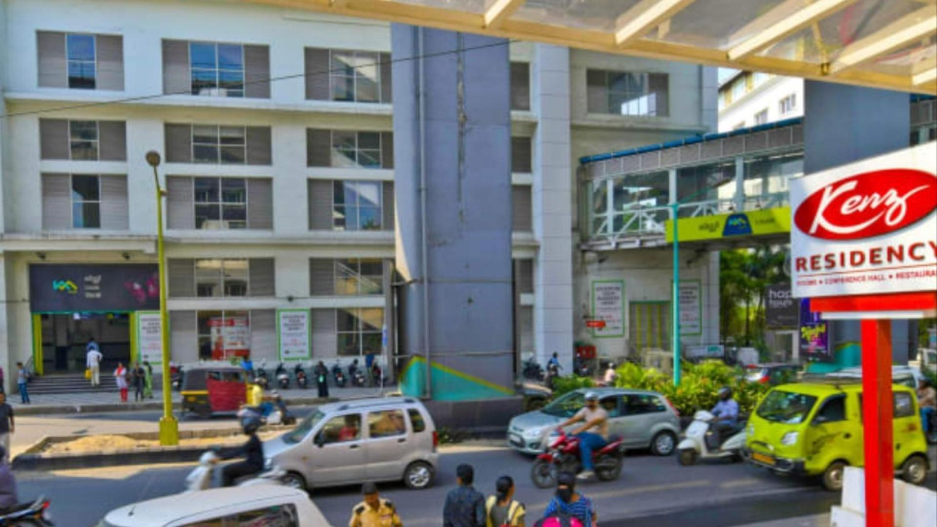 Kenz Residency Hotel Kochi Eksteriør billede