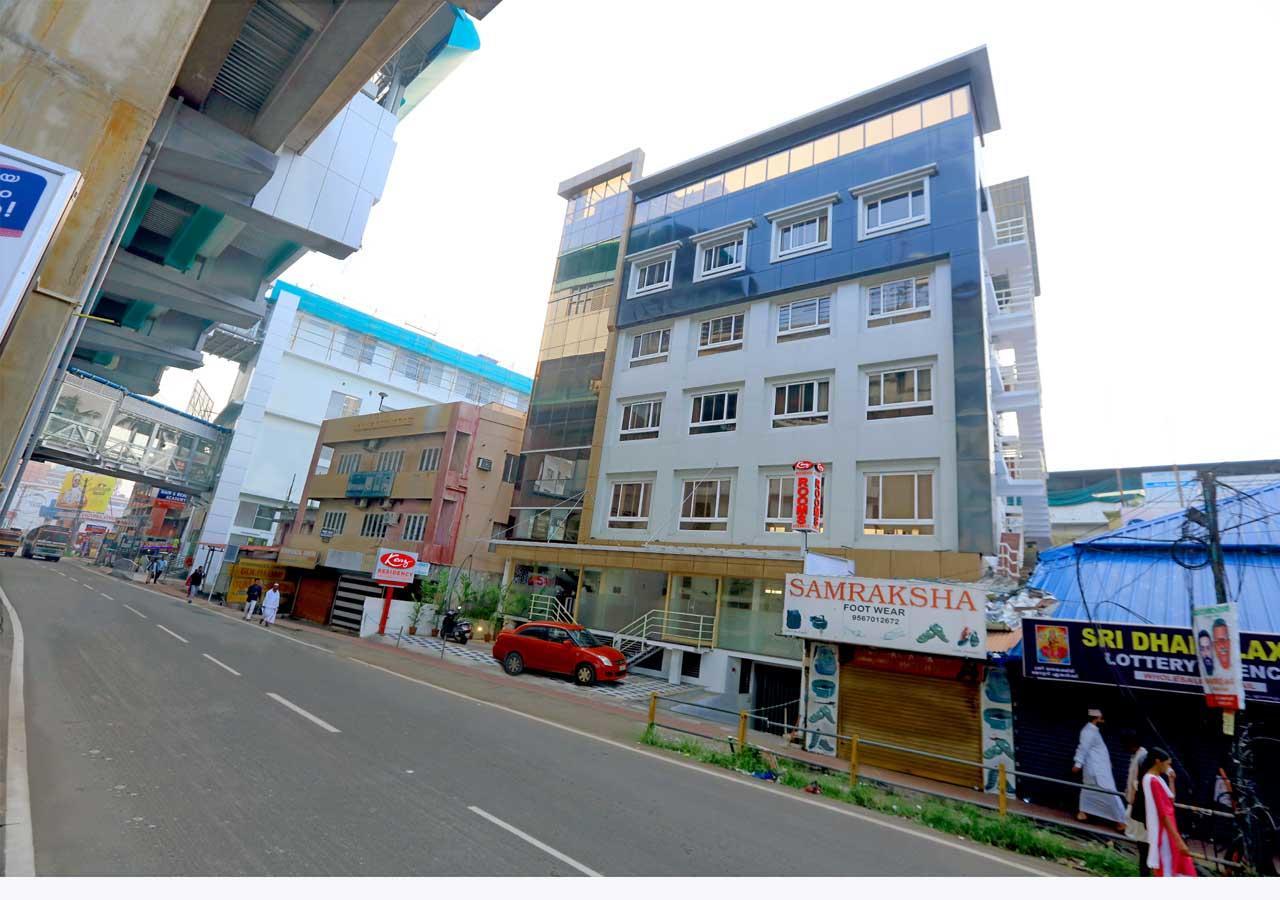 Kenz Residency Hotel Kochi Eksteriør billede